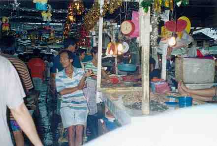 Cebu_CarbonMarket_Food_crabs