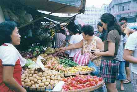 Cebu_CarbonMarket_Food_potatoes