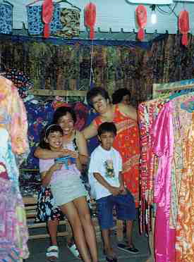 Cebu_CarbonMarket_clothes